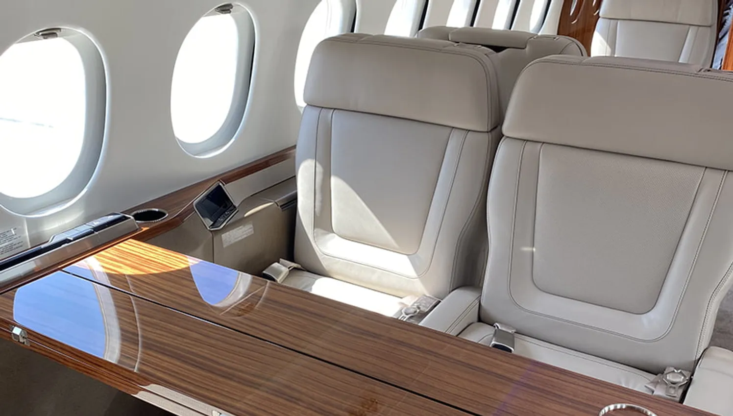 Charter a Dassault Falcon 900LX Large Jet