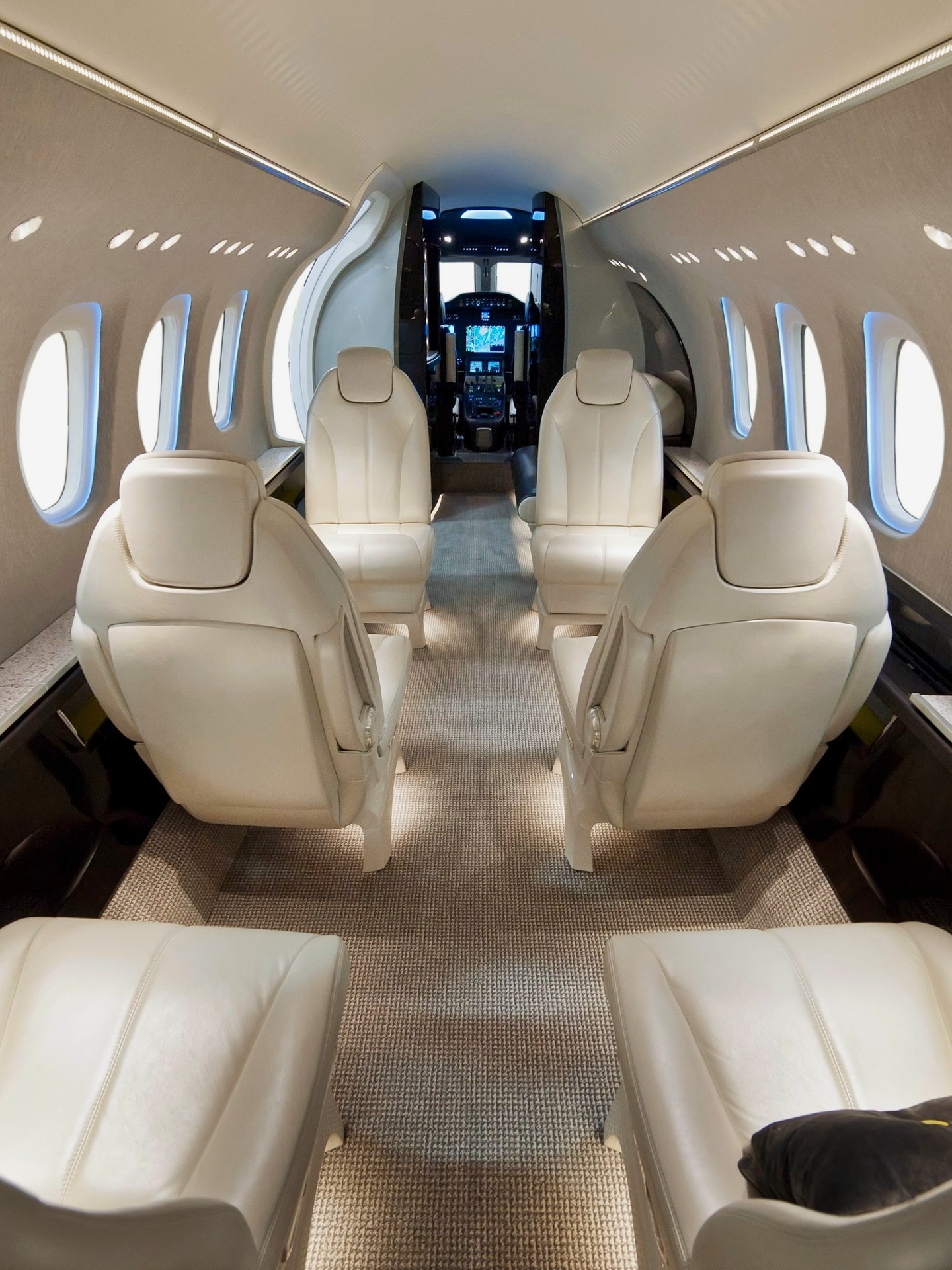 Start 2026 on board the Citation Latitude: where space, comfort and range set the tone for the year ahead.