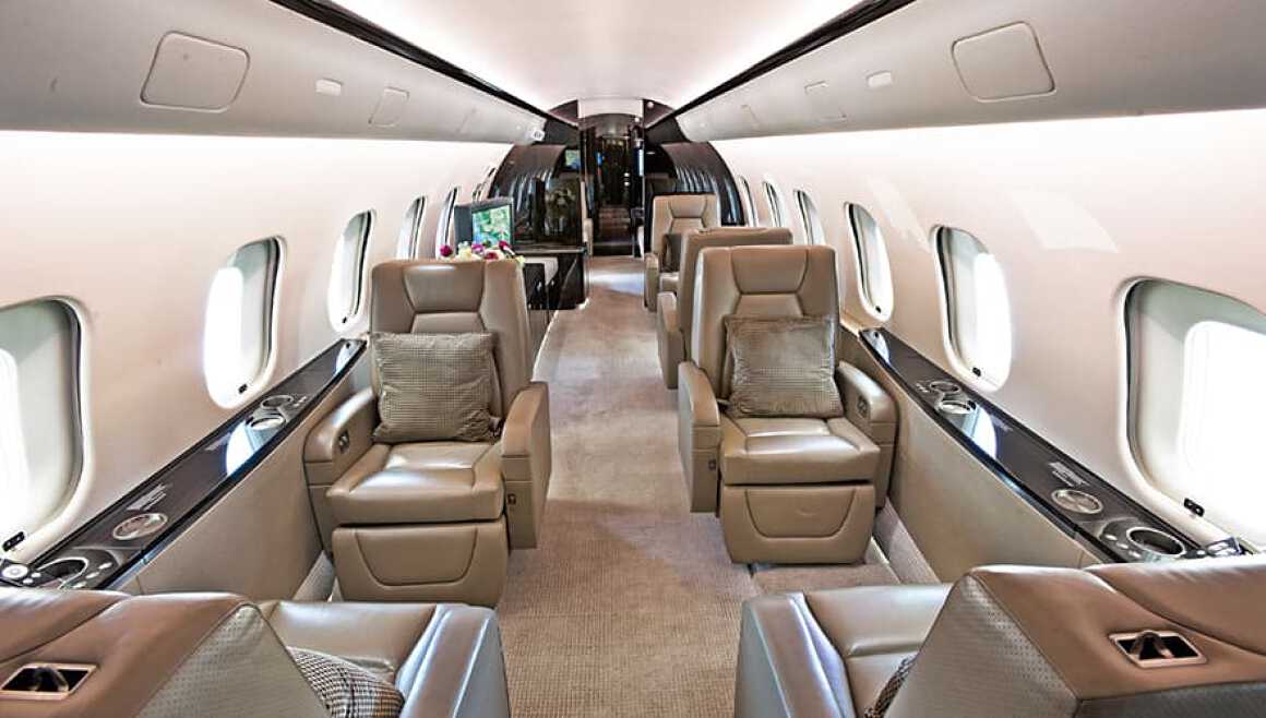Charter a Bombardier Global 5000 Super Large Jet