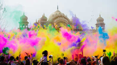 Célébration colorée de Holi Célébration colorée de Holi