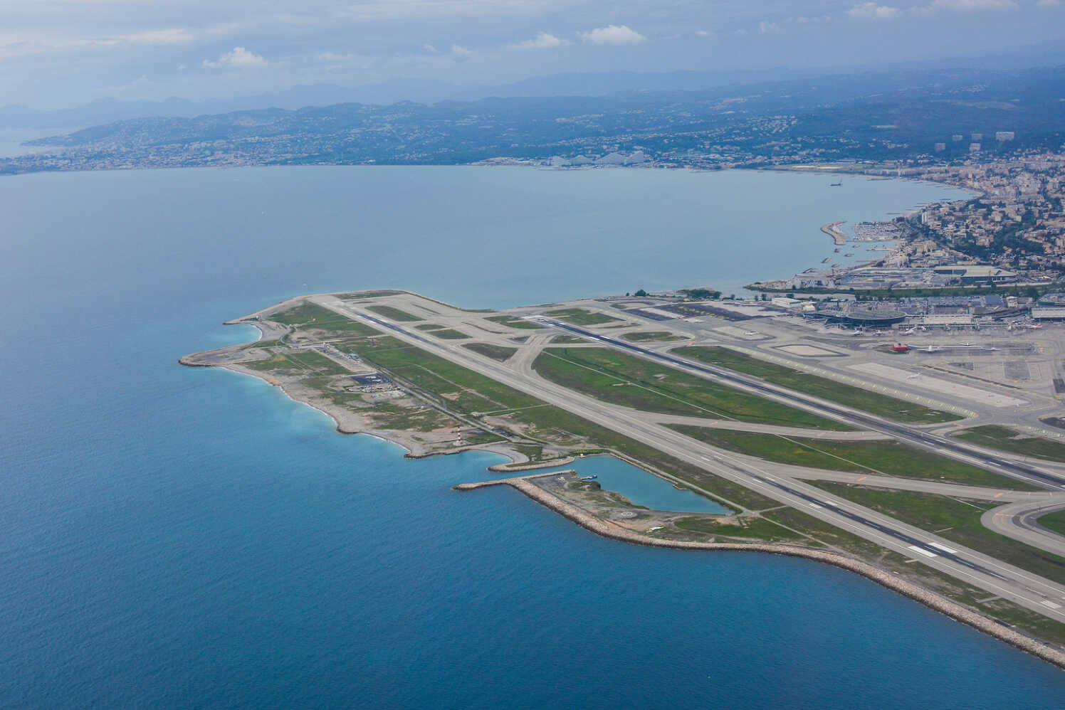 Private Jet Charter to Nice Côte d'Azur Airport (NCE)