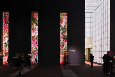 Entrance of the tefaf galery