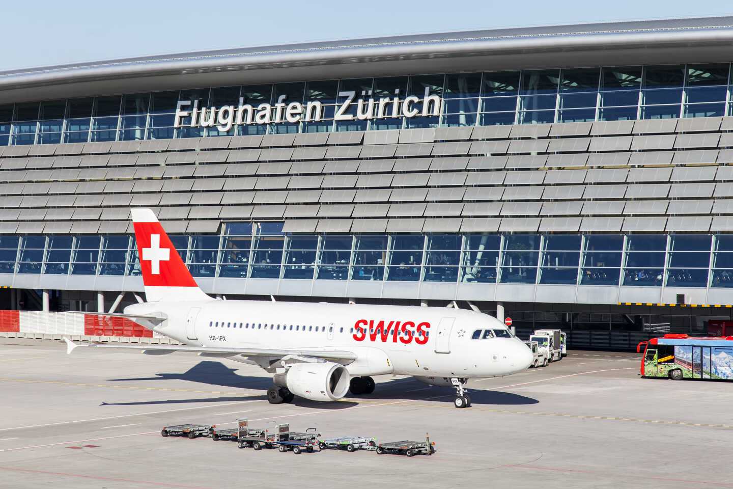 Hire a Private Jet from / to Zurich Kloten Airport ( ZRH )
